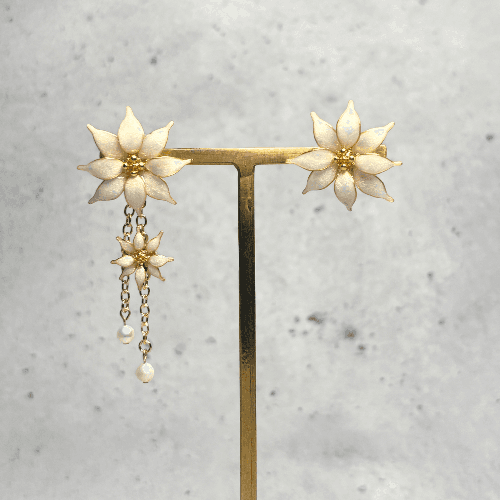 【ポインセチア】2wayピアス／アイボリー／クリスマス／サージカルステンレス／金属アレルギー対応／冬新作／受注生産 | 10枚目